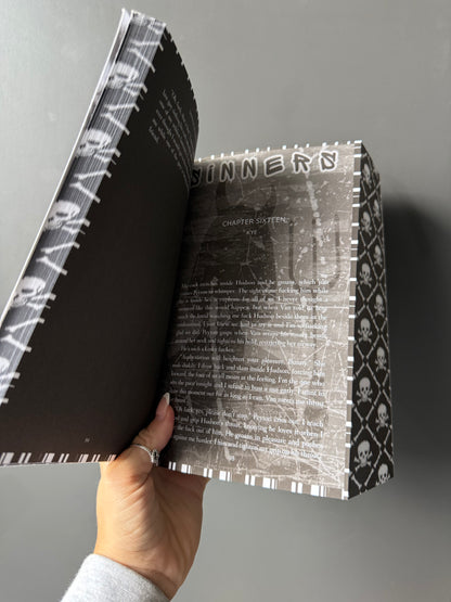 Sinners Welcome Omnibus - Samantha Barrett - Signed Bookplate & Sprayed Edge
