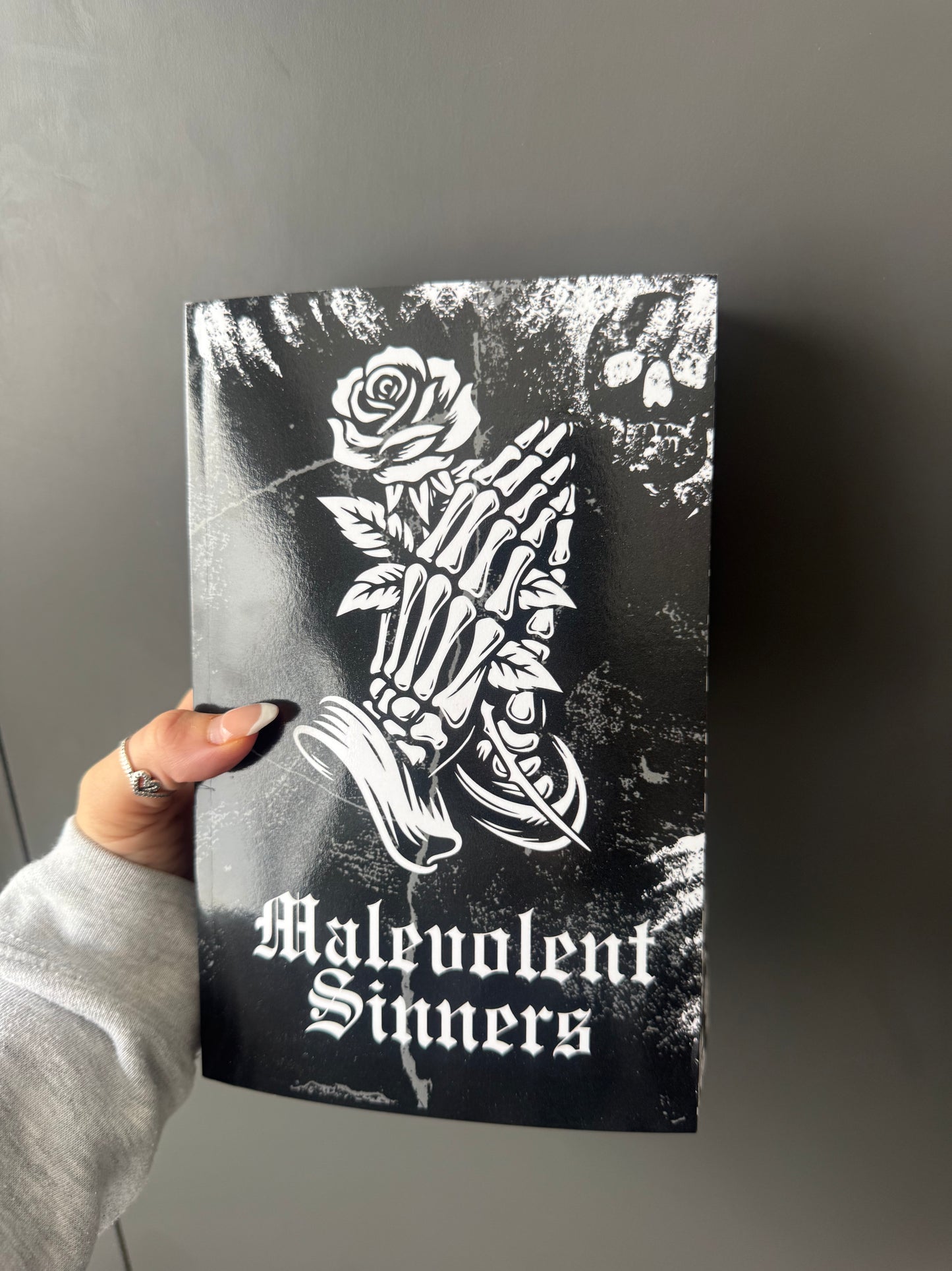 Malevolent Sinners Omnibus - Samantha Barrett - Signed Book Plate & Sprayed Edges