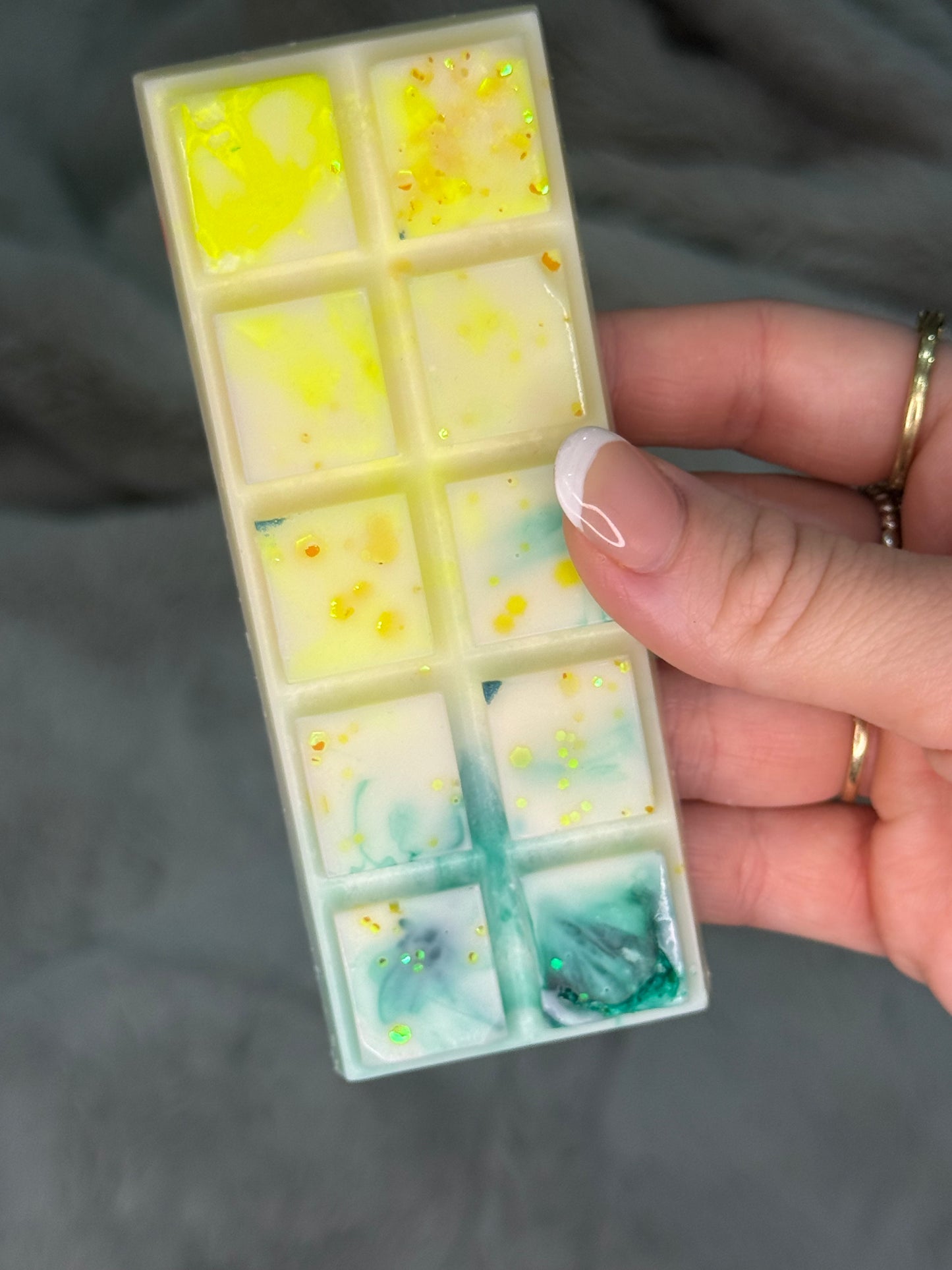 📦 SOY WAX MELT MYSTERY BOX – SCENT EDITION